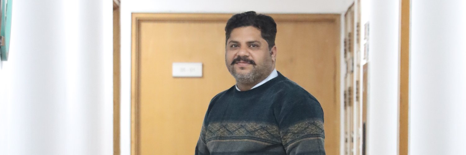 ijaz32's profile banner image