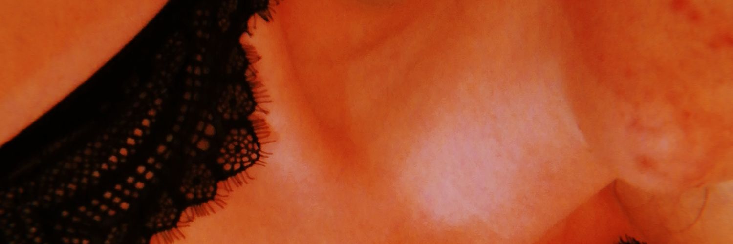 LauraCuadradoS's profile banner image