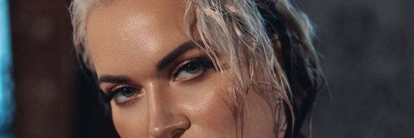 vlyriaroy's profile banner image