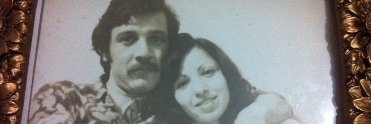 ezgi_te's profile banner image