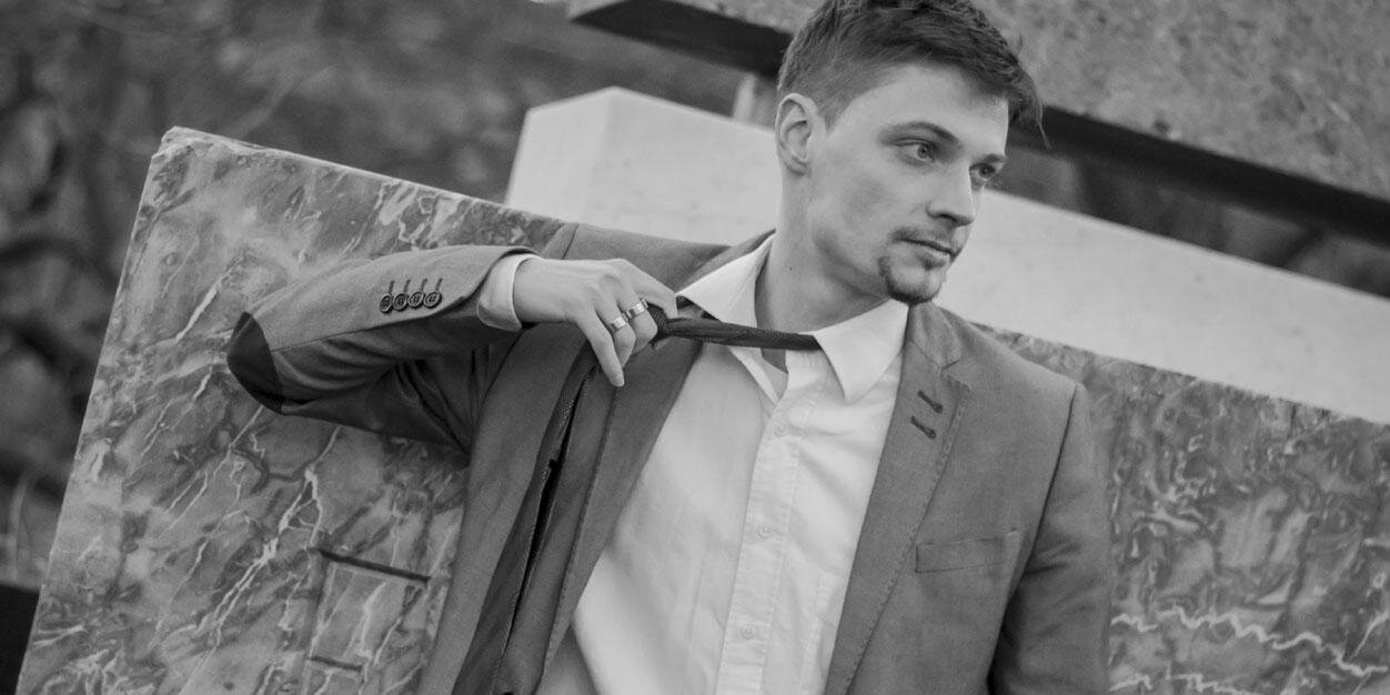 thelenalexander's profile banner image