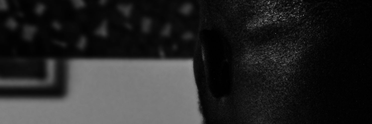 _____kofi's profile banner image