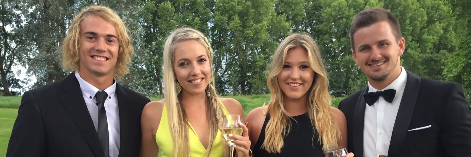 daniperold's profile banner image