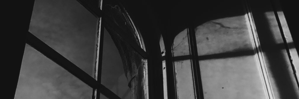 Leebell98's profile banner image