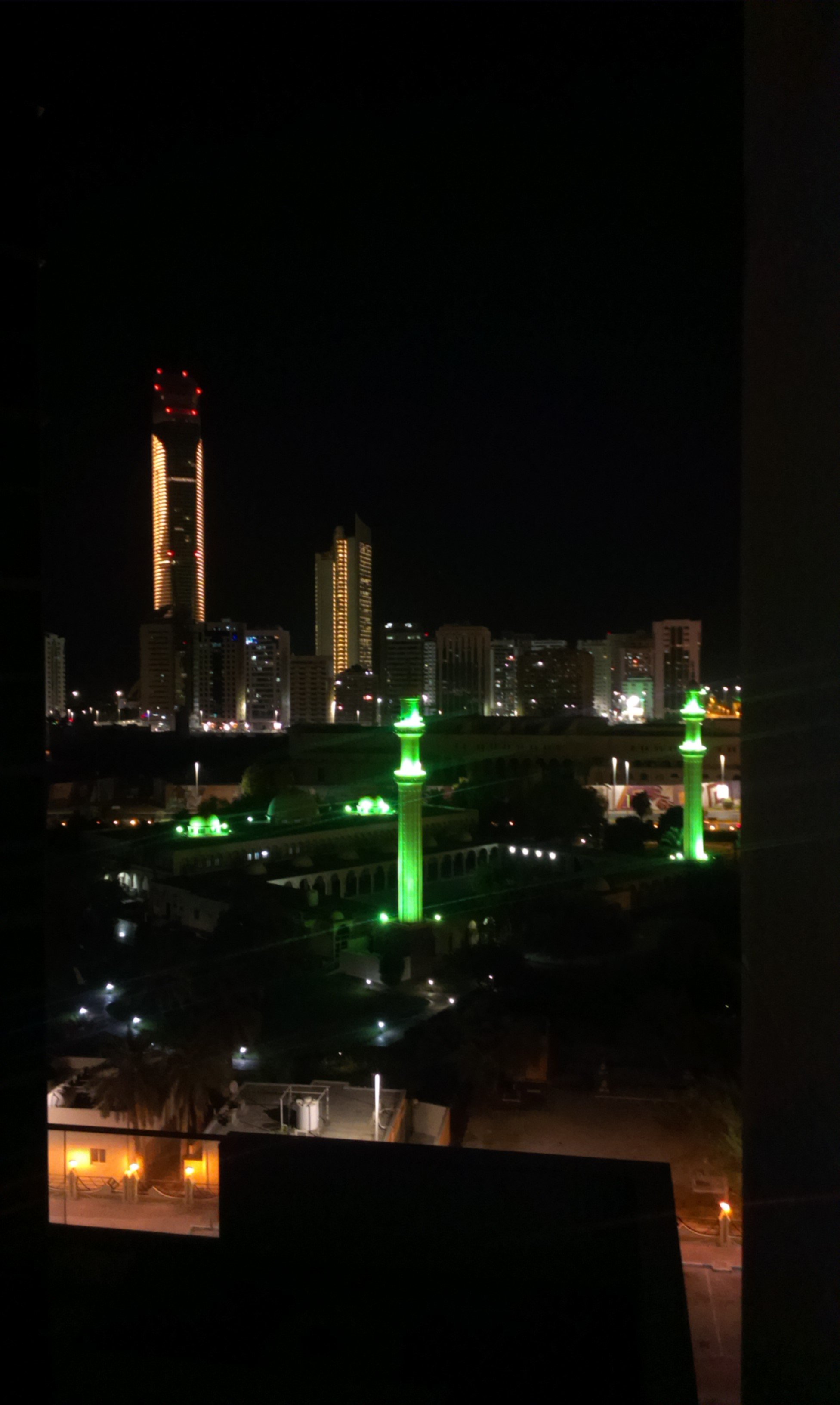 زی شان banner