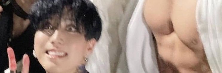 sevenOverhere's profile banner image