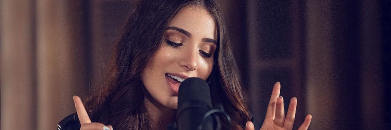 ilenia antonini banner
