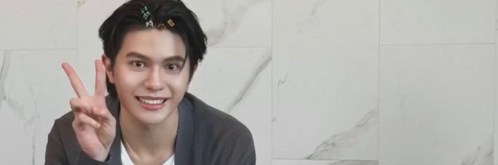 คิมพิจุน • 𝗒𝗈𝗎𝗍𝗁²⁰¹ banner
