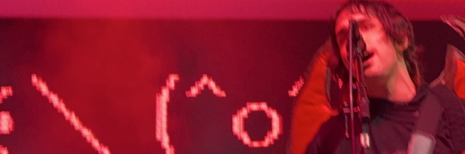 kris (≧◡≦) banner