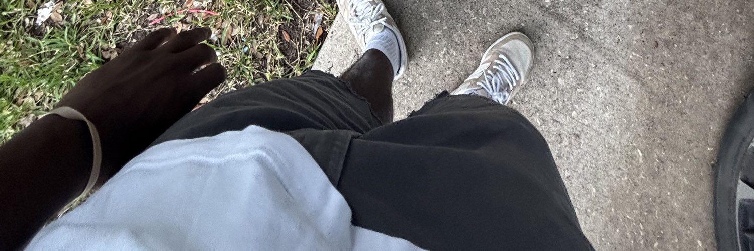 TaylorSmith18_'s profile banner image
