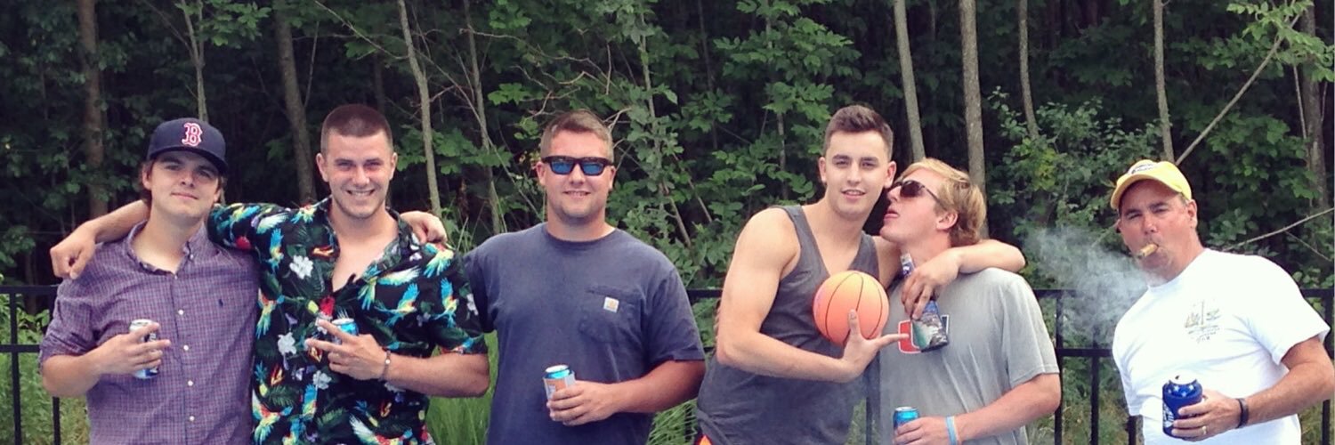 B_Castonguay7's profile banner image