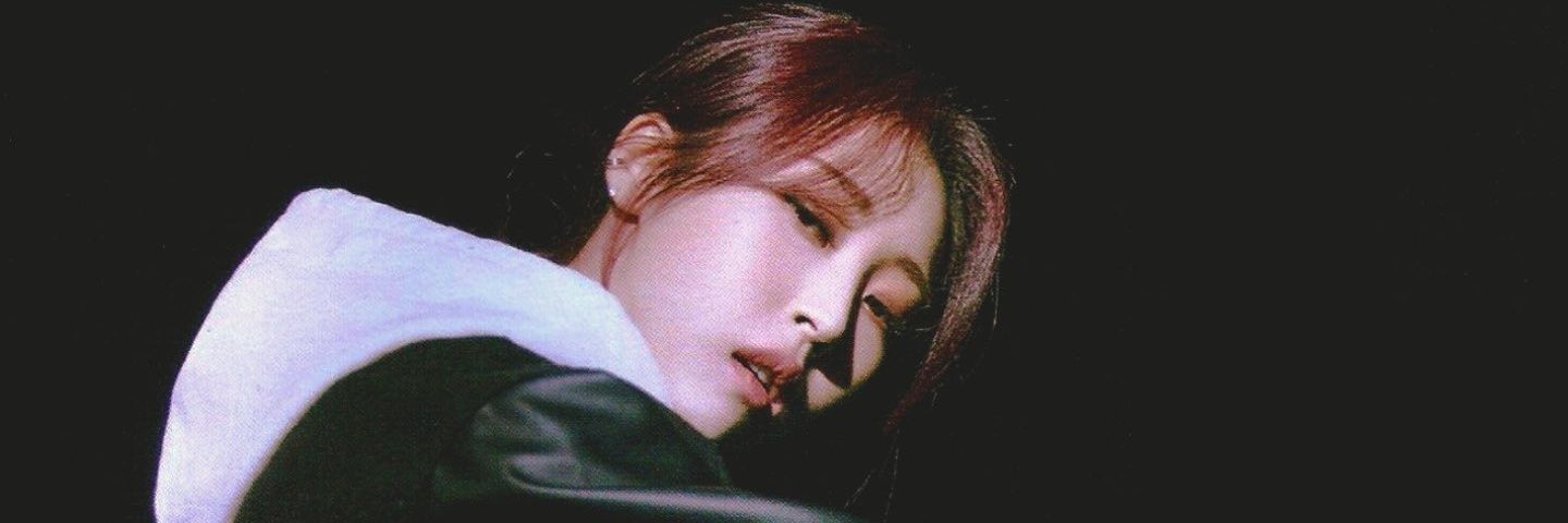 Byulwheehwasun's profile banner image