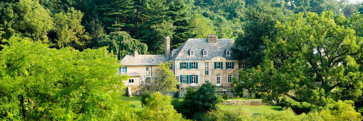 The Renfrew Center banner