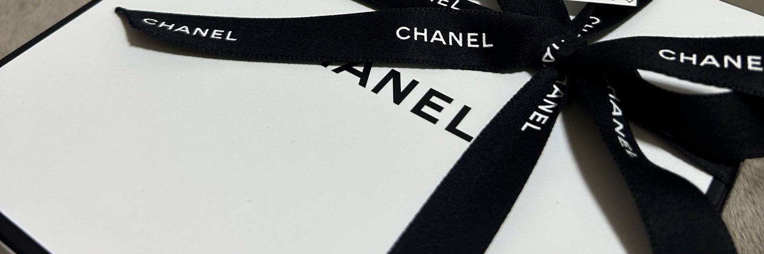 white1227226's profile banner image