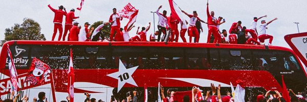 Val__SM Profile Banner