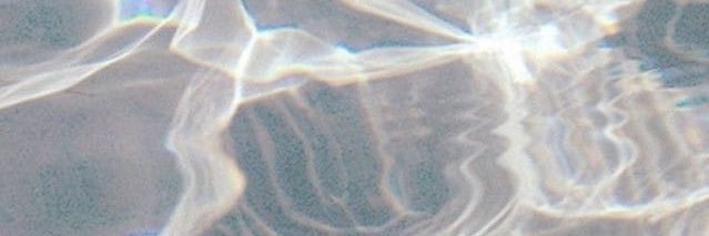R's banner