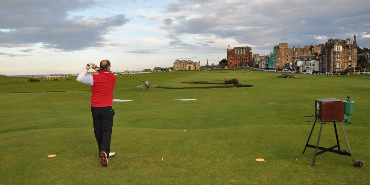 Fernando Robles banner