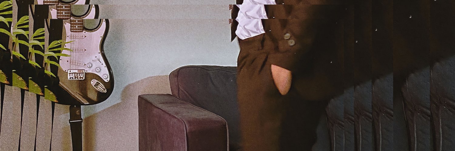 AshwinSmith's profile banner image