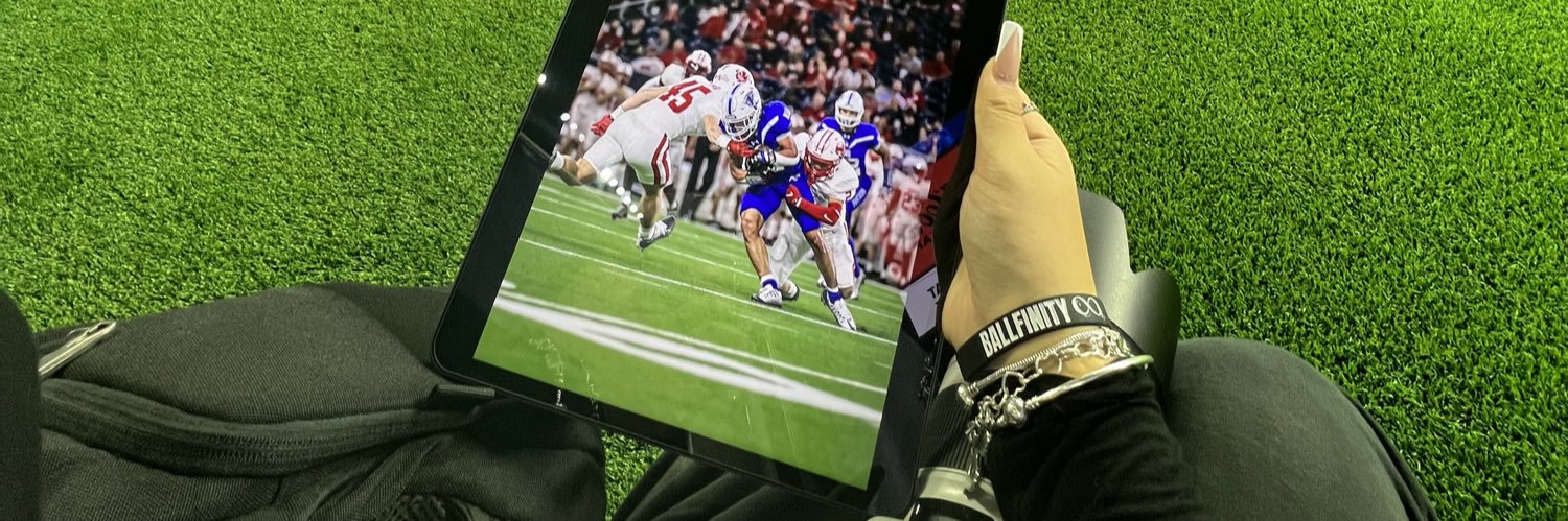 Jennifer Tran 📸 banner