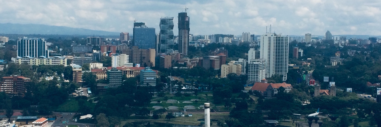 Louis🇰🇪 banner