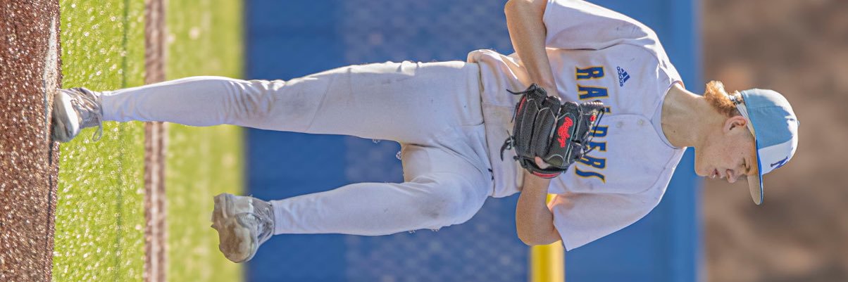 Kyle Straughan banner