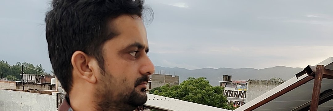 girdharig899's profile banner image