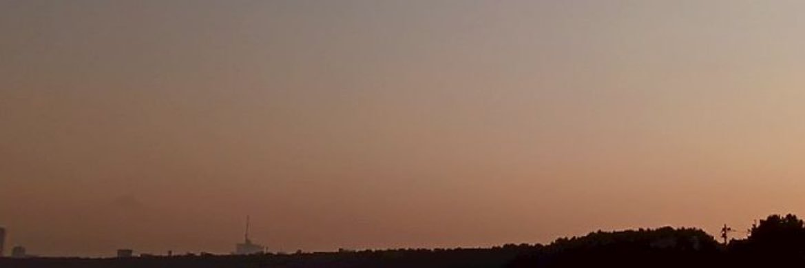 riu_011's profile banner image
