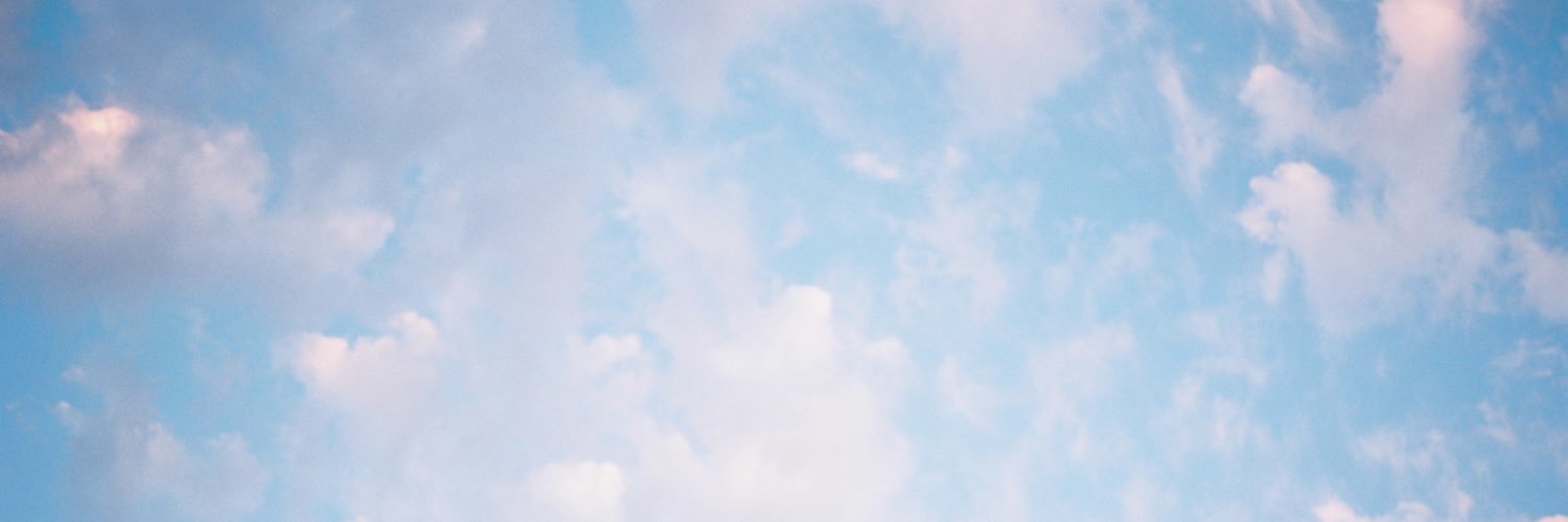 manonnova's profile banner image