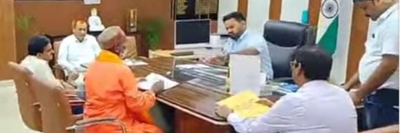 मोदी दारोगा दास गुप्ता (Er.construction) banner