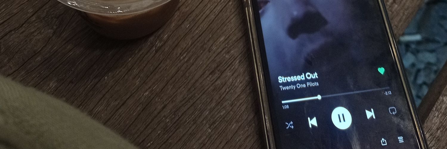 kylie banner