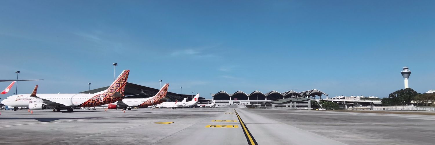 razarullrazak's profile banner image