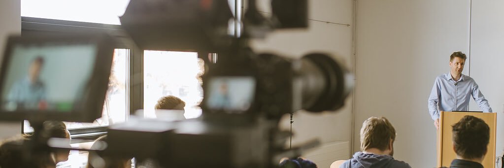 Chris Humphrey banner