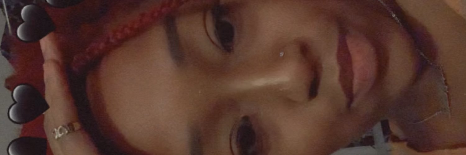 DaraneeCharles's profile banner image