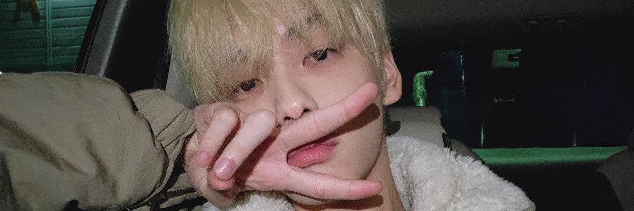 𝘼𝙥𝙧𝙞𝙘𝙞𝙩𝙮• banner