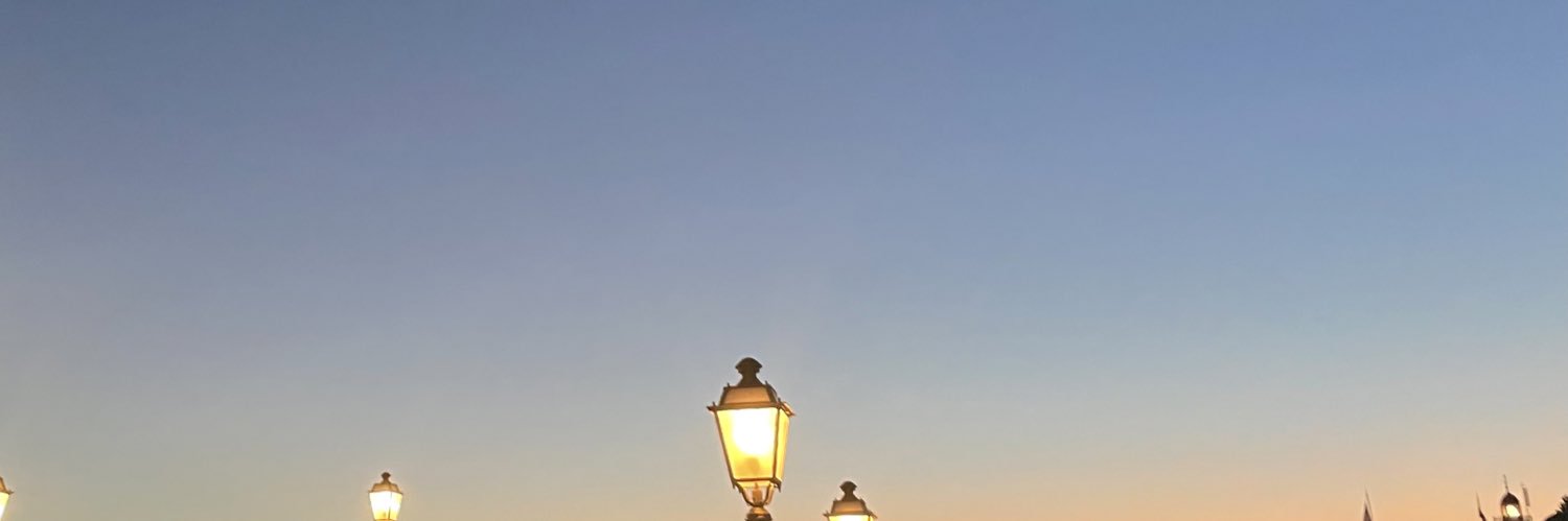 caocaoen's profile banner image