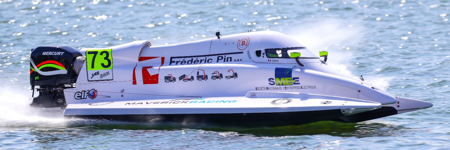 Maverick Racing banner