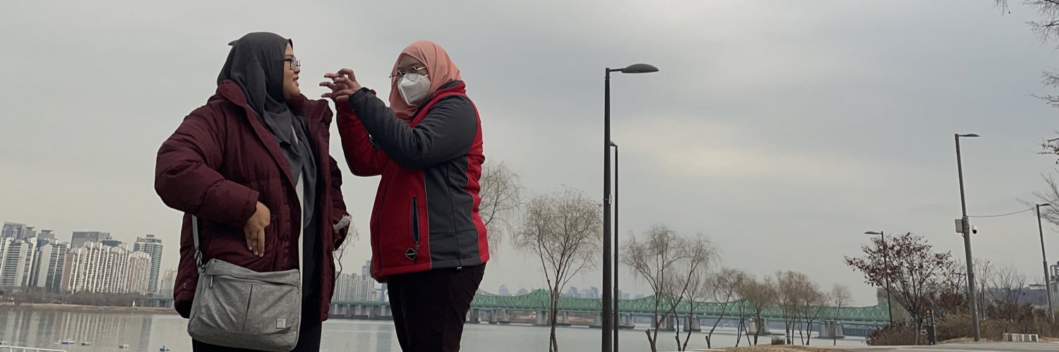 husna_94's profile banner image