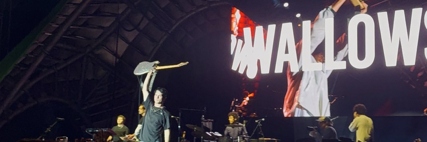 mya, occasionally 🪩🃏 banner