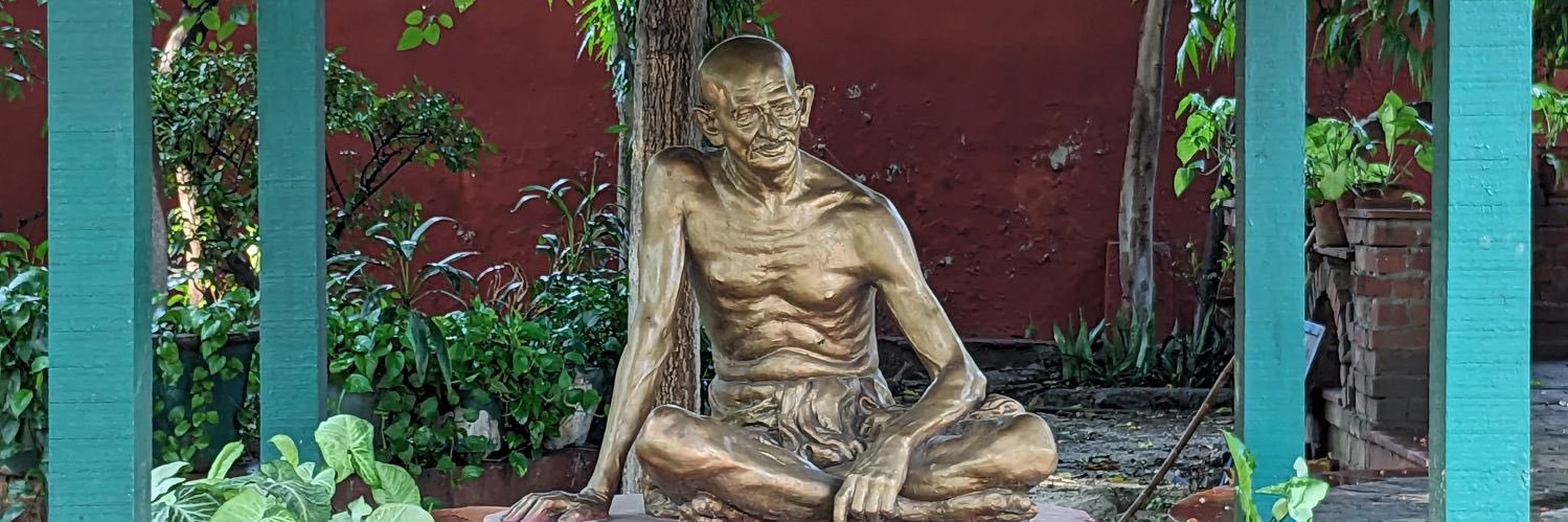 चक्रवर्ती सर्वदमन banner