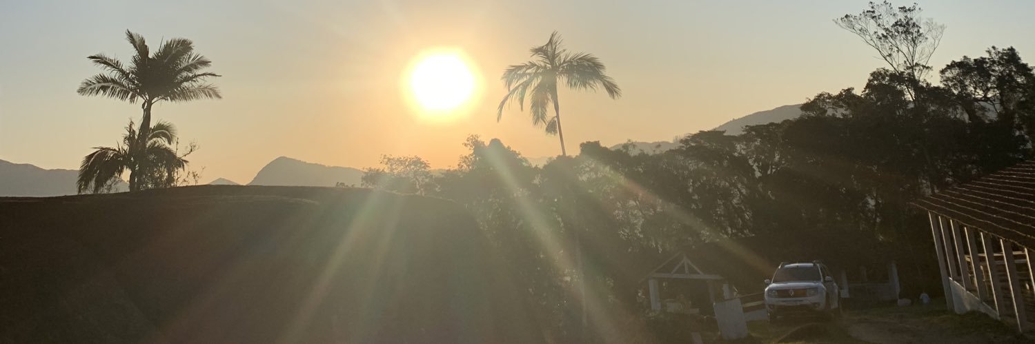 dehMacaneiro's profile banner image