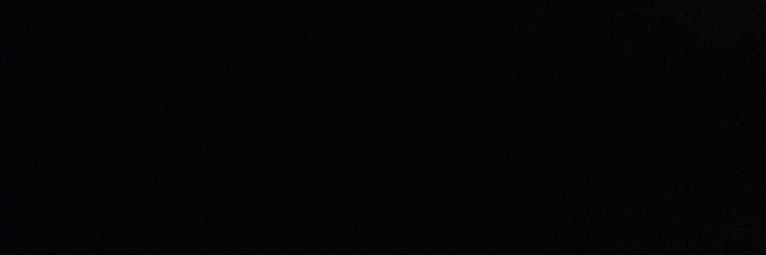 claudiazazu's profile banner image