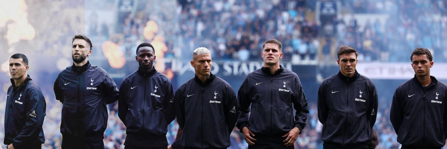 Tottenham Garis Keras banner