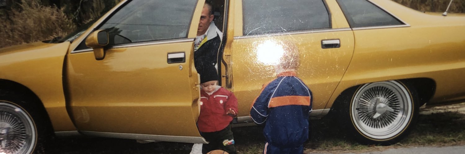it’s almost time for lunch, so come inside banner
