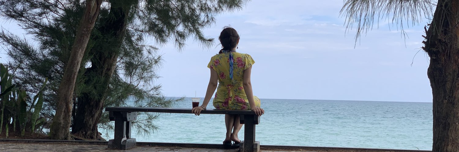 teresia's profile banner image