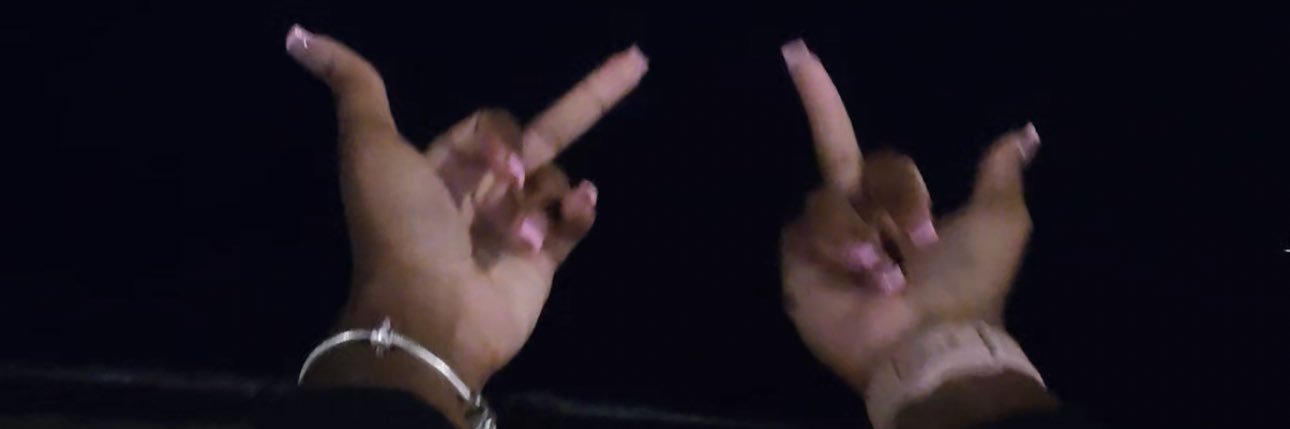 Mone 🐐♑️ banner