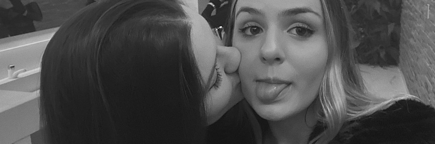 emillybug's profile banner image