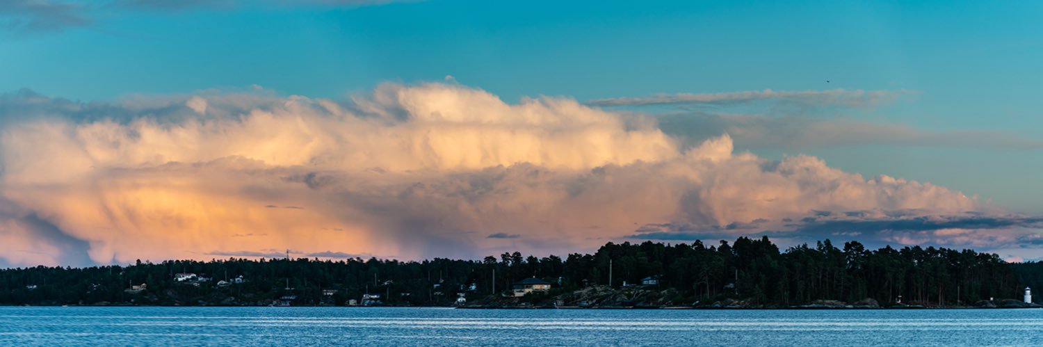 wistrand's profile banner image