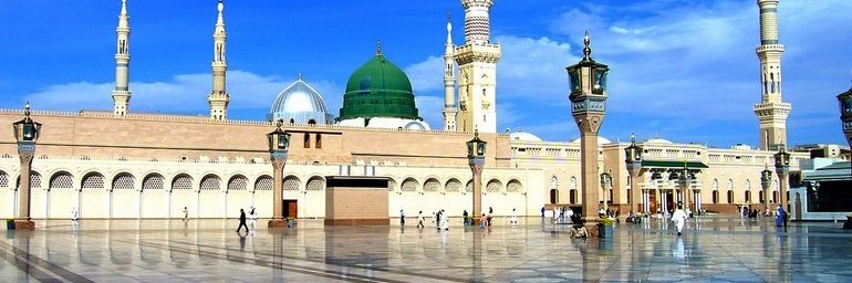 raeah_a's profile banner image