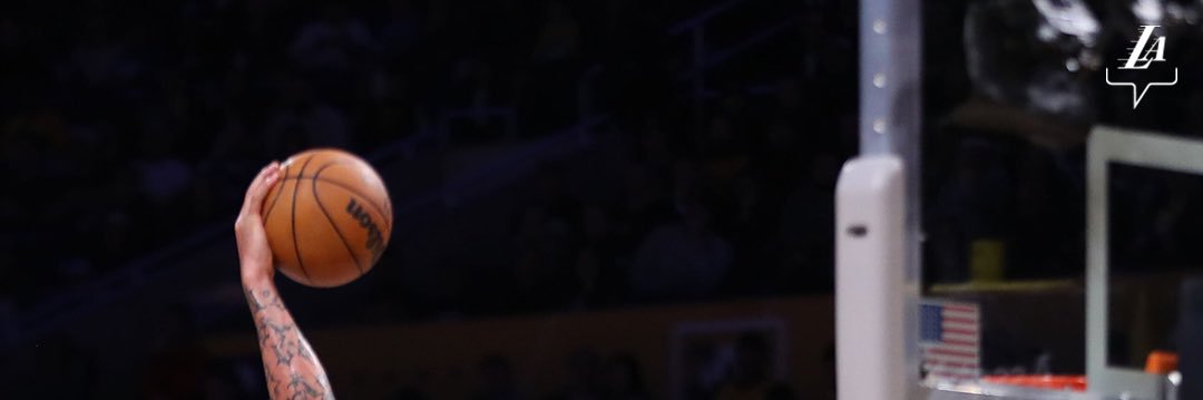 bball bruv 🧐🤨's banner