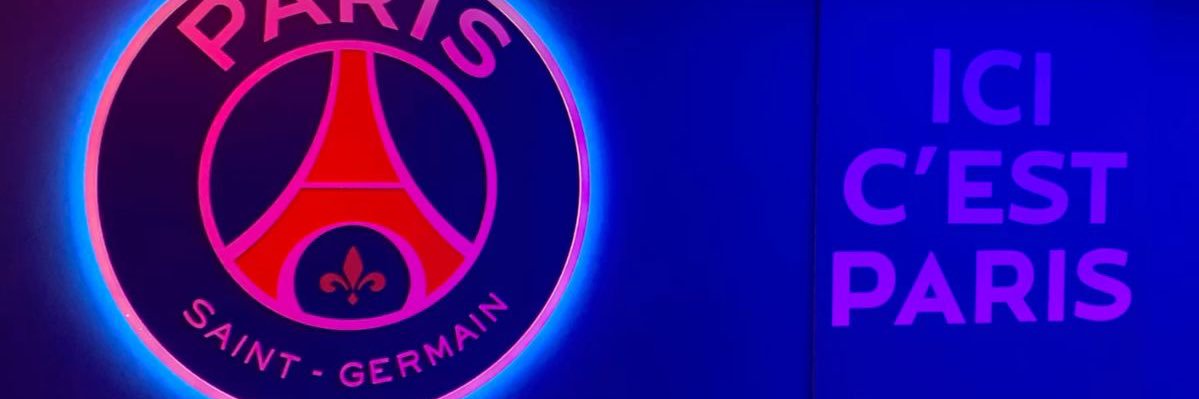 𝐇 𝐄 𝐋 𝐄 𝐍 𝐀🥷🏽 banner